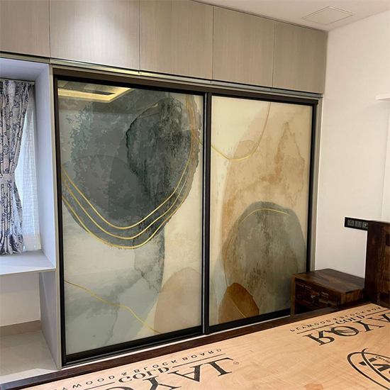 Reference printed glass wardrobe design
